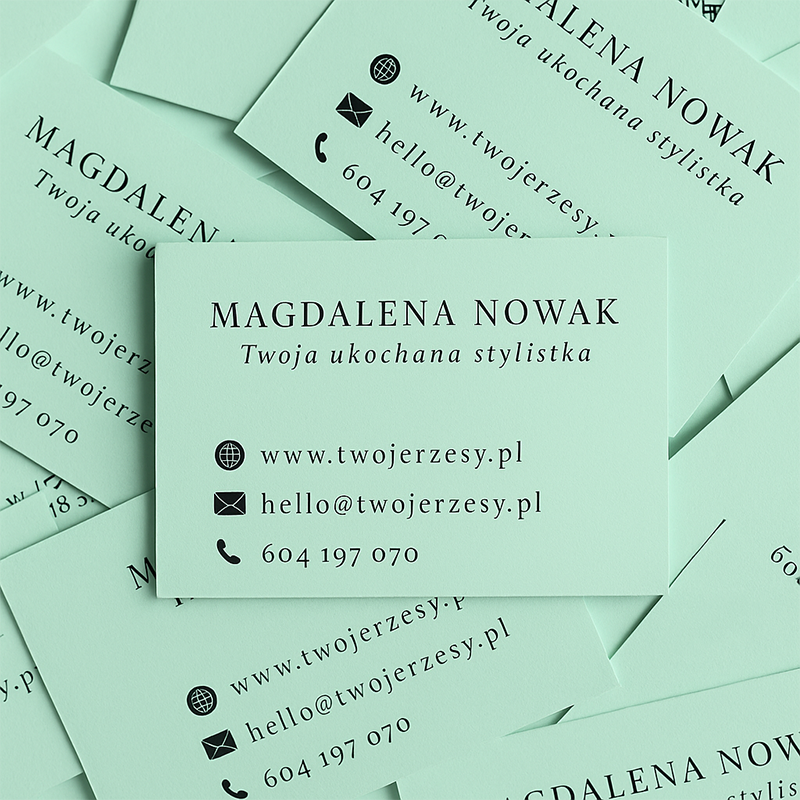 Wizytówki z folią mat